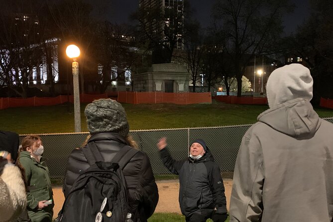 Lincoln Park Hauntings Ghost Investigation Tour - Guides who set the tone: Tony and Joanne’s storytelling styles