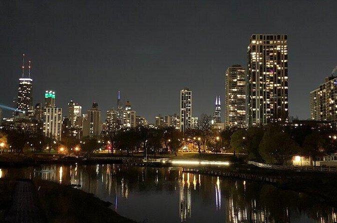Lincoln Park Hauntings Ghost Investigation Tour - Price and value: what $40 buys you after dark