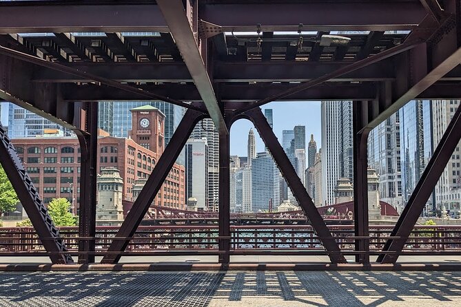 Marvels & Feats: An Engineer's Tour of Chicago Architecture - What the engineering guide approach gets right for non-experts