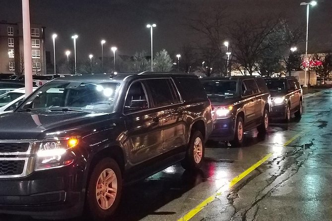 Meet and Greet Private SUV Transfer from ORD to Downtown Chicago - Meet-and-greet at ORD Terminal 2: what happens after you land