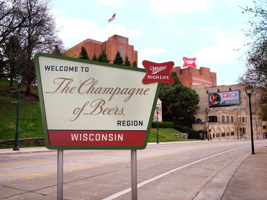 Milwaukee 1-Day Tour from Chicago - A One-Day Milwaukee Hit From Chicago: What You Actually Get