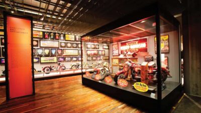 Milwaukee 1-Day Tour from Chicago - Meeting at Millennium Park and the Day-Trip Rhythm