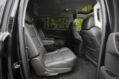 One-Way Private Airport Transfer by Sedan - Bypassing the taxi mess: time savings you can feel