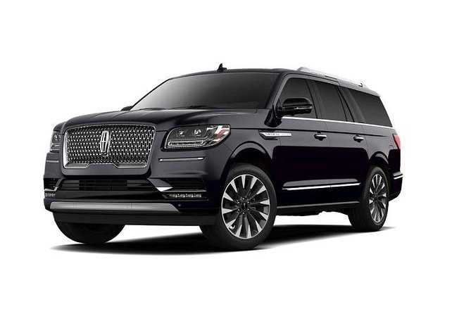 One-Way Private Airport Transfer by Sedan - Who this Chicago sedan transfer is best for