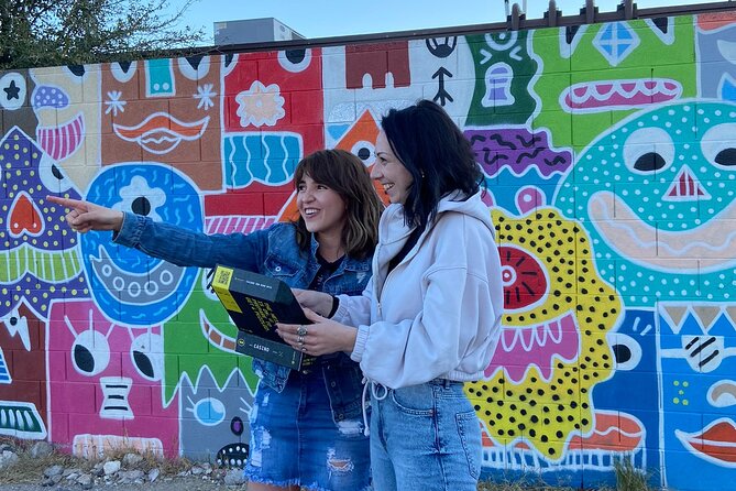 Outdoor Escape Room in Chicago - Fulton Market - Exploring Street Clues Around Shops And Bars