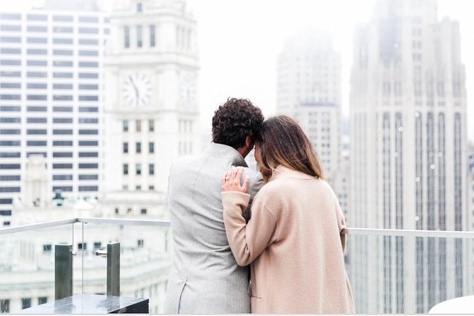 Private Chicago Architecture Tour - Stop 1: Willis Tower and the Optional Skydeck Ticket