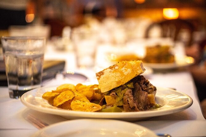 Private Chicago Food Tour with Deep Dish and Beef Sandwich - Why the Walking Route Makes the Food Better