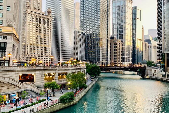 Private Chicago Guided Tour with Hotel Pickup - Key highlights at a glance