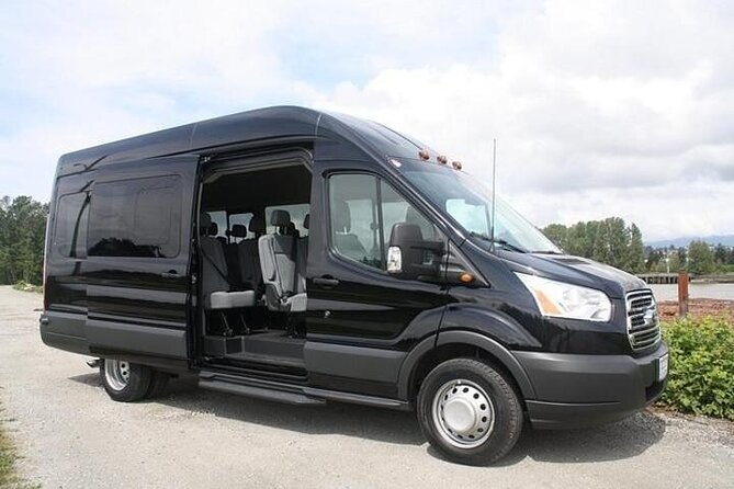 Private Transfer ORD Airport to Chicago / Milwaukee / Oak Brook - Comfort and privacy: A/C, a professional driver, and only your group