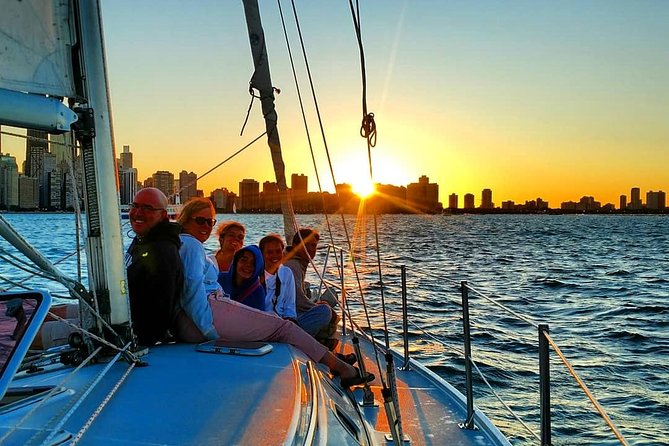 Serene Private Sunset Sail on Lake Michigan - Navy Pier, Chicago - How the Route Works: Wind Direction, Landmark Requests, and Control