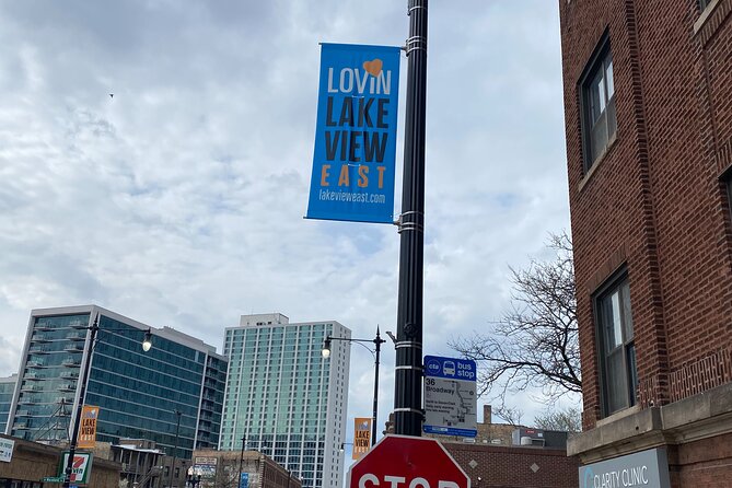 Small-Group Tour of Chicago Neighborhoods: North and South Side - Hyde Park: University of Chicago, Hyde Park Homes, and a Michelle Obama Plaque