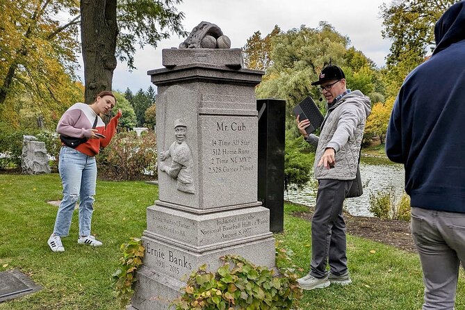 The Deep Pockets Of Graceland Cemetery Walking Tour - What the 11:00 am timing and meeting point mean for you