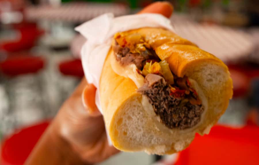 Total Chicago: Food, History and Architecture Tour - Comfort and practical tips that make the day better