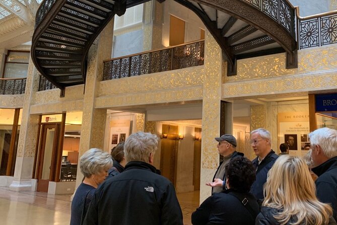 Walking Tour: Chicago's Loop - Home of the Modern Skyscraper - Getting Around: Foot + L Train Without the Guesswork